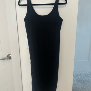 Vuori Midi Black Sleeveless Dress